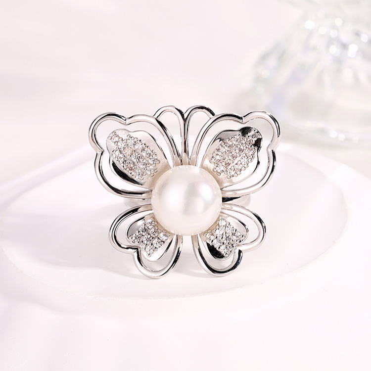 Pearl Butterfly Ring With Stones - Image 3