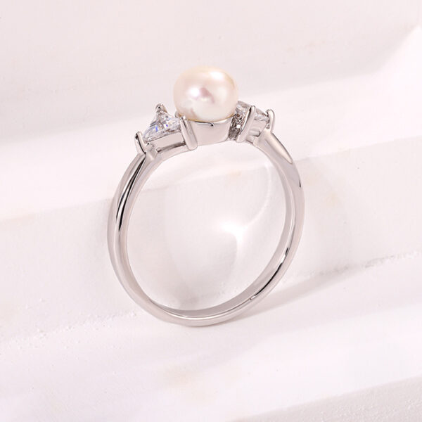 Zircon Accents Ladies Pearl Rings - Image 3