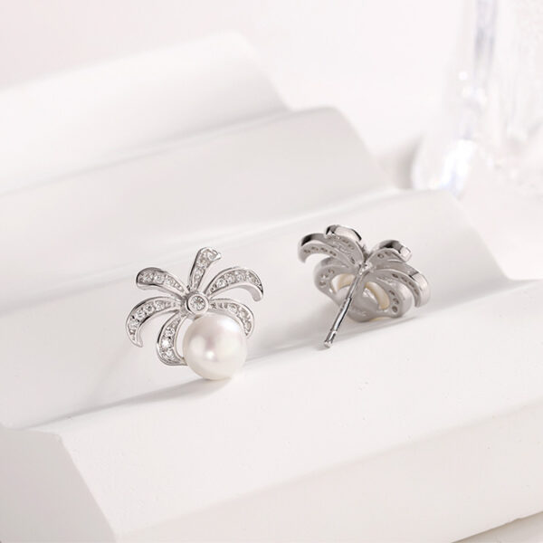 Vintage Bow Sterling Silver Pearl Earrings - Image 5