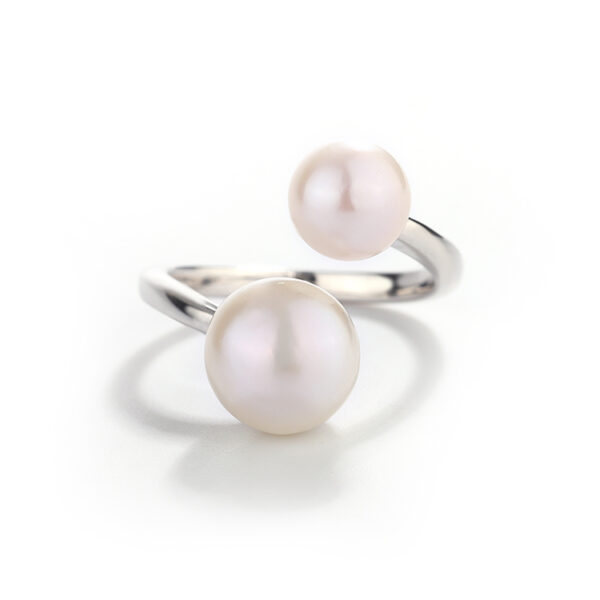 Minimalist Asymmetrical Pearl Wedding Rings - Image 3