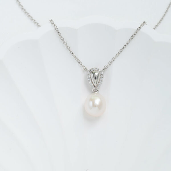 Sterling Silver Teardrop Pearl Pendant Necklace - Image 4