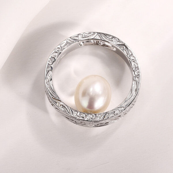 Silver Circle Ring Pearl pendant - Image 4