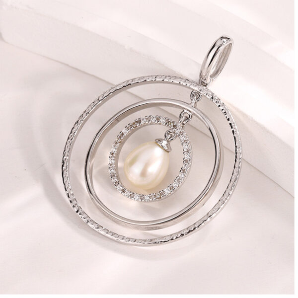 Three Concentric Circles Pearl Pendant - Image 6